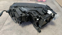 Laden Sie das Bild in den Galerie-Viewer, Frontscheinwerfer VW Tiguan Allspace 5NN941114C Full LED Rechts Headlight SCH4914121909fr