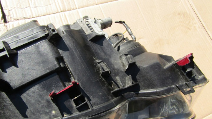 Frontscheinwerfer BMW 3 E46 Compact 0301187271 0301187272 Ein Satz Headlight SCH4919341131sd