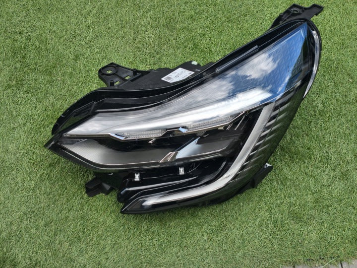 Frontscheinwerfer Renault Captur 013930-61 Links Scheinwerfer Headlight SCH4922715444ln