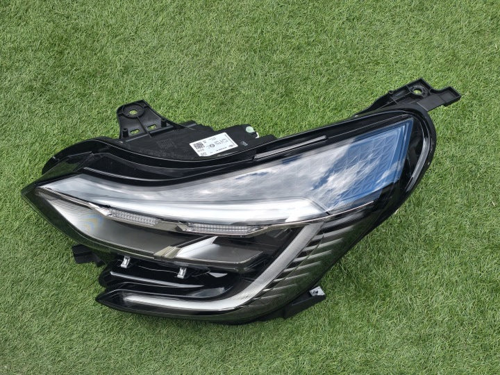 Frontscheinwerfer Renault Captur 013930-61 Links Scheinwerfer Headlight SCH4922715444ln