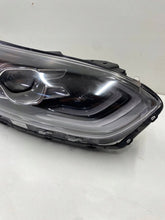 Laden Sie das Bild in den Galerie-Viewer, Frontscheinwerfer Kia Sorento I 92102J7100 Rechts Scheinwerfer Headlight SCH4923539202wa