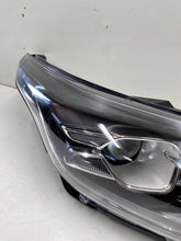 Laden Sie das Bild in den Galerie-Viewer, Frontscheinwerfer Kia Sorento I 92102J7100 Rechts Scheinwerfer Headlight SCH4923539202wa
