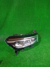 Laden Sie das Bild in den Galerie-Viewer, Frontscheinwerfer Renault Koleos II 260607971R Links Scheinwerfer Headlight SCH4925423050fe