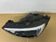 Laden Sie das Bild in den Galerie-Viewer, Frontscheinwerfer Audi Q3 83A941011 LED Links Scheinwerfer Headlight SCH4937166047fk