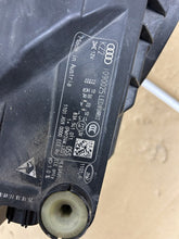 Laden Sie das Bild in den Galerie-Viewer, Frontscheinwerfer Audi Q3 83A941011 LED Links Scheinwerfer Headlight SCH4937166047fk
