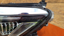 Load image into Gallery viewer, Frontscheinwerfer VW Passat B8 3G1941081P LED Links Scheinwerfer Headlight SCH4941771118ow