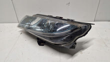 Laden Sie das Bild in den Galerie-Viewer, Frontscheinwerfer Saab 95 12775738LH Links Scheinwerfer Headlight SCH4945154300ma