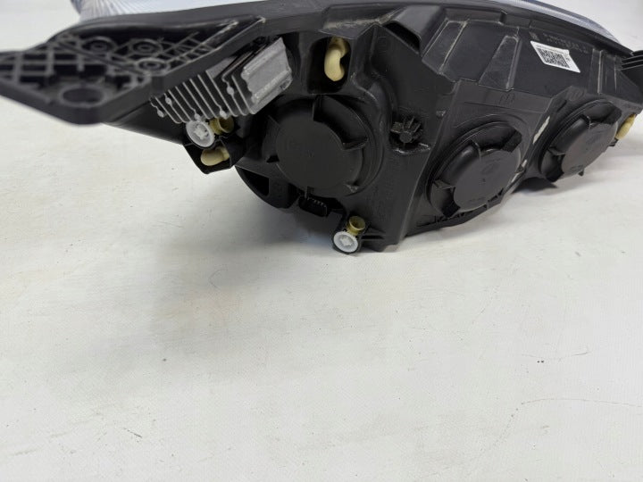 Frontscheinwerfer Ford Focus NAJX7B-13W030-AE Links Scheinwerfer Headlight SCH4946437706zo