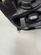 Laden Sie das Bild in den Galerie-Viewer, Frontscheinwerfer Ford Focus NAJX7B-13W030-AE Links Scheinwerfer Headlight SCH4946437706zo