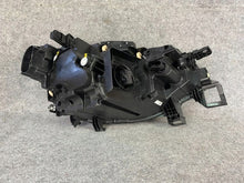 Laden Sie das Bild in den Galerie-Viewer, Frontscheinwerfer VW Id.4 00228941-08 LED Links Scheinwerfer Headlight SCH4950180834pv