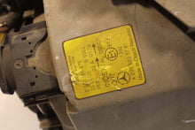 Laden Sie das Bild in den Galerie-Viewer, Frontscheinwerfer Mercedes-Benz A2038203761 A2038203959 Links Headlight SCH4956827300ww
