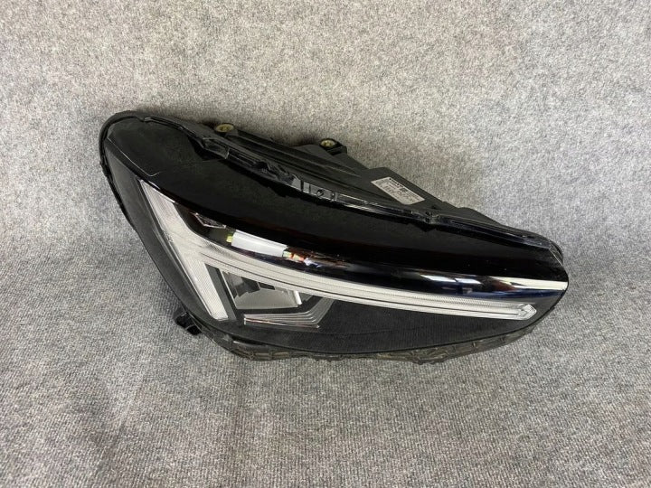 Frontscheinwerfer Volvo Xc40 32338909 LED Rechts Scheinwerfer Headlight SCH4957841601ld
