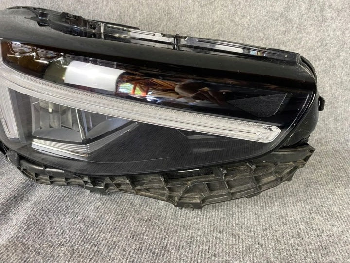 Frontscheinwerfer Volvo Xc40 32338909 LED Rechts Scheinwerfer Headlight SCH4957841601ld