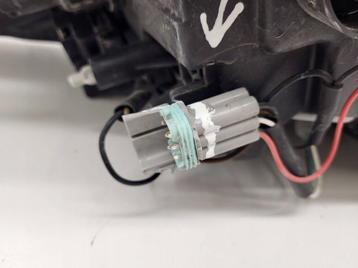 Frontscheinwerfer Nissan Leaf 260103NLX 260103NL0B Links Scheinwerfer Headlight SCH4960036768hu
