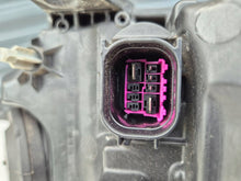Laden Sie das Bild in den Galerie-Viewer, Frontscheinwerfer Audi A1 82A941033D Links Scheinwerfer Headlight SCH4967887089tb