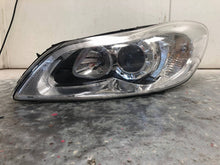 Laden Sie das Bild in den Galerie-Viewer, Frontscheinwerfer Volvo C30 31299814 Links Scheinwerfer Headlight SCH4973588306qt
