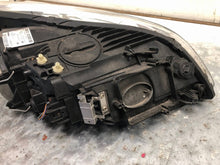 Laden Sie das Bild in den Galerie-Viewer, Frontscheinwerfer Volvo C30 31299814 Links Scheinwerfer Headlight SCH4973588306qt