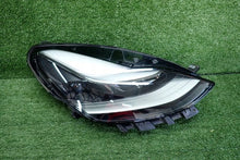Load image into Gallery viewer, Frontscheinwerfer Tesla 1514953-00-D Rechts Scheinwerfer Headlight SCH4975574608om