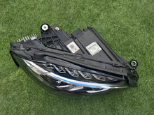 Laden Sie das Bild in den Galerie-Viewer, Frontscheinwerfer Mercedes-Benz W205 A2059069401 LED Rechts Headlight SCH4977457918sz