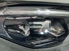Laden Sie das Bild in den Galerie-Viewer, Frontscheinwerfer Mercedes-Benz W206 A2069064003 LED Rechts Headlight SCH4979712329je