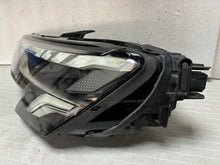 Laden Sie das Bild in den Galerie-Viewer, Frontscheinwerfer Audi A3 8Y0941033 Full LED Links Scheinwerfer Headlight SCH4985928262zg