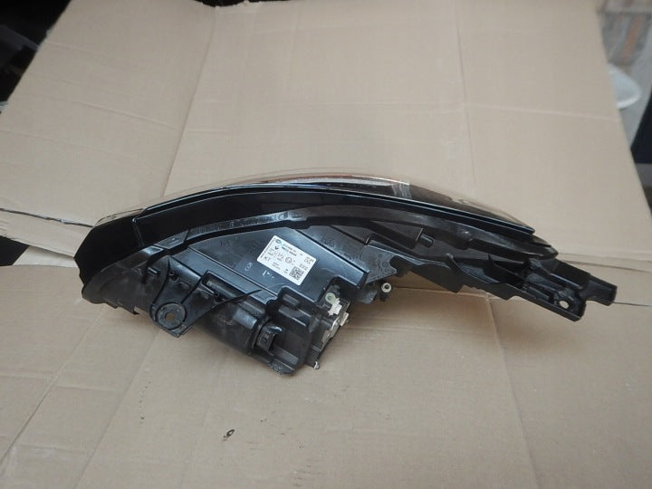Frontscheinwerfer Renault Captur II 260104900R Rechts Scheinwerfer Headlight SCH4988091160xg