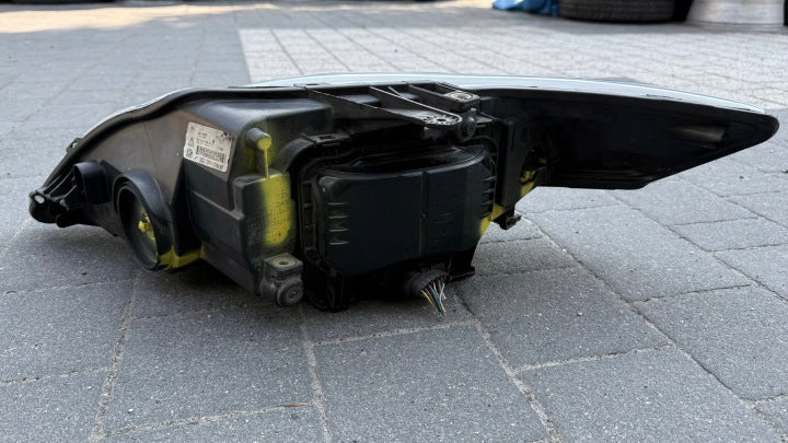 Frontscheinwerfer Ford Mondeo 7S71-13100-BP Rechts Scheinwerfer Headlight SCH4990296277gv