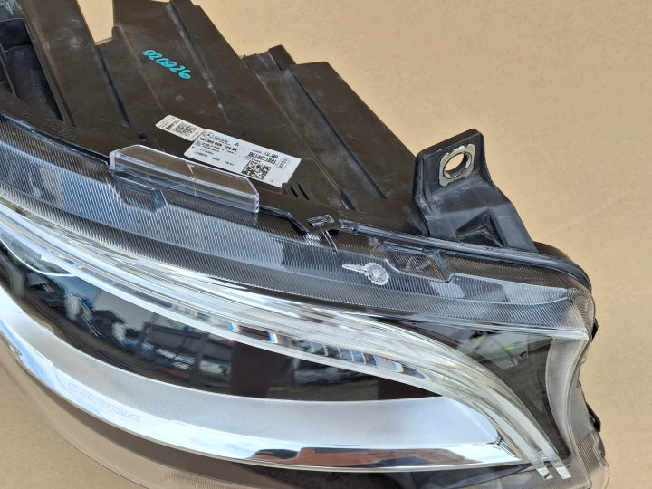Frontscheinwerfer Mercedes-Benz Sprinter A9109067200 Rechts Headlight SCH4991103259bs