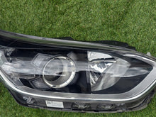 Laden Sie das Bild in den Galerie-Viewer, Frontscheinwerfer Kia Ceed 92102J7050 Rechts Scheinwerfer Headlight SCH4992593535oe