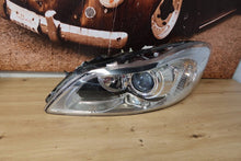 Laden Sie das Bild in den Galerie-Viewer, Frontscheinwerfer Volvo C30 31299818 Links Scheinwerfer Headlight SCH4993584981ud