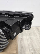 Laden Sie das Bild in den Galerie-Viewer, Frontscheinwerfer Audi E-Tron 89A941035 Full LED Links Scheinwerfer Headlight SCH4993875897sf