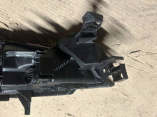 Laden Sie das Bild in den Galerie-Viewer, Frontscheinwerfer Mazda 6 20-B530B Links Scheinwerfer Headlight SCH5003785189di