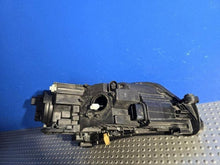 Laden Sie das Bild in den Galerie-Viewer, Frontscheinwerfer Skoda Superb III 3V1941015A Xenon Links Scheinwerfer Headlight SCH5004266253nb