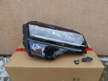 Laden Sie das Bild in den Galerie-Viewer, Frontscheinwerfer Skoda Karoq 57B941016B LED Rechts Scheinwerfer Headlight SCH5004987942rk