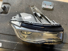 Load image into Gallery viewer, Frontscheinwerfer Jeep Grand Cherokee Wk2 68144709AG Rechts oder Links SCH5006289942jh
