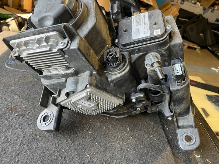 Frontscheinwerfer Jeep Grand Cherokee Wk2 68144709AG Rechts oder Links SCH5006289942jh