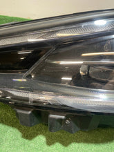 Laden Sie das Bild in den Galerie-Viewer, Frontscheinwerfer Kia Ev6 92101CV130 Links Scheinwerfer Headlight SCH5006359149rw