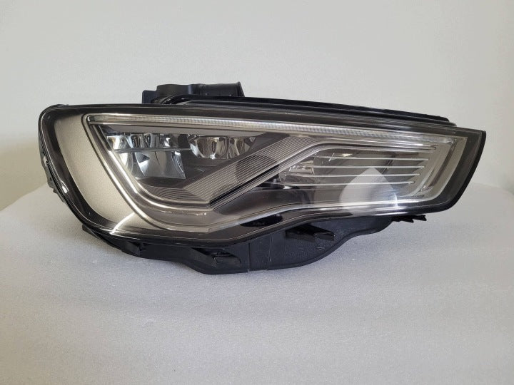 Frontscheinwerfer Audi A3 8V0941034AF Rechts Scheinwerfer Headlight SCH5006867312js