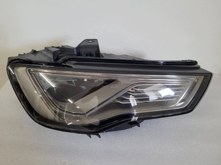 Frontscheinwerfer Audi A3 8V0941034AF Rechts Scheinwerfer Headlight SCH5006867312js