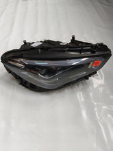 Laden Sie das Bild in den Galerie-Viewer, Frontscheinwerfer Mercedes-Benz Cla A1189063200 LED Rechts Headlight SCH5011912791ap