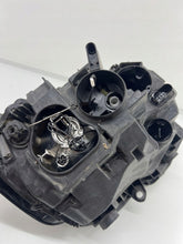 Laden Sie das Bild in den Galerie-Viewer, Frontscheinwerfer VW Transporter Caravelle 7E1941015AD Links Headlight SCH5012805757wy
