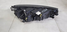 Load image into Gallery viewer, Frontscheinwerfer Skoda Octavia IV 5E4941035 Full LED Links Headlight SCH5026645427pt