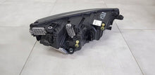 Load image into Gallery viewer, Frontscheinwerfer Skoda Octavia IV 5E4941035 Full LED Links Headlight SCH5026645427pt