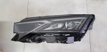 Load image into Gallery viewer, Frontscheinwerfer Skoda Octavia IV 5E4941035 Full LED Links Headlight SCH5026645427pt