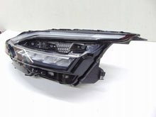 Laden Sie das Bild in den Galerie-Viewer, Frontscheinwerfer Nissan Qashqai I J12 1008D02H LED Rechts Headlight SCH5027902908zf