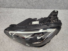 Laden Sie das Bild in den Galerie-Viewer, Frontscheinwerfer Mercedes-Benz W213 A2139067509 LED Links Headlight SCH5028841667ck
