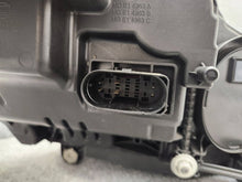 Laden Sie das Bild in den Galerie-Viewer, Frontscheinwerfer Mercedes-Benz W213 A2139067509 LED Links Headlight SCH5028841667ck