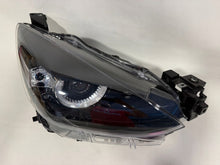 Laden Sie das Bild in den Galerie-Viewer, Frontscheinwerfer Mazda 2 D43N51030 Rechts Scheinwerfer Headlight SCH5030851501iq