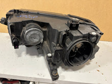 Load image into Gallery viewer, Frontscheinwerfer Audi Q3 8U0941031 Xenon Links Scheinwerfer Headlight SCH5031861648oe