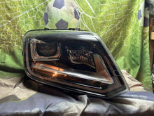 Laden Sie das Bild in den Galerie-Viewer, Frontscheinwerfer VW Amarok 2H1941016AF 2H1941015AF LED Ein Satz Headlight SCH5033767260dy